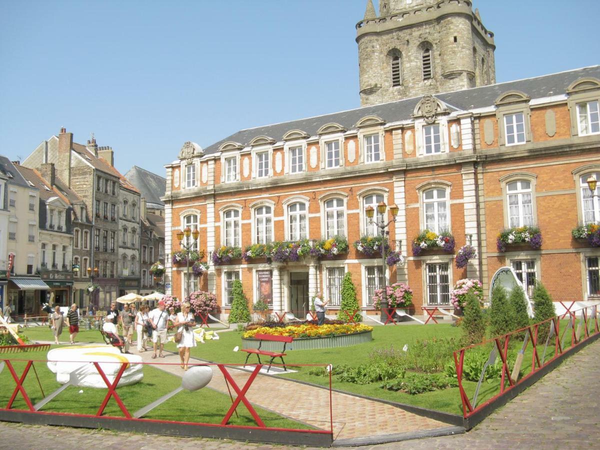 T3 En Vieille Ville 2Adult 2 Enfants Parking Gratuit - By La Source D'Orfee Boulogne-sur-Mer Eksteriør bilde